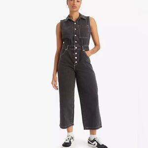 Levi’s Black Denim Sleeveless Jumpsuit size Small